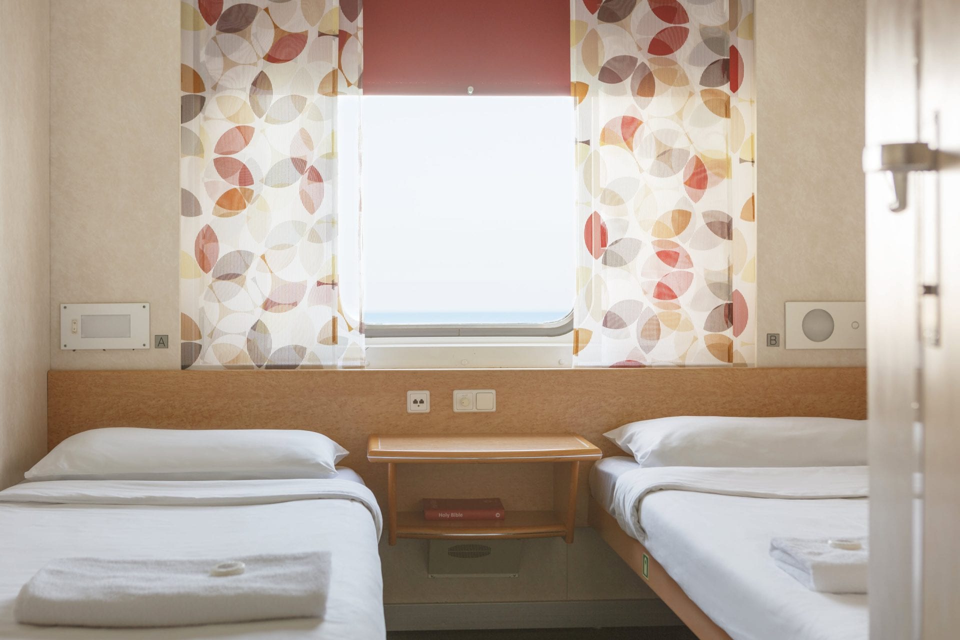 Accommodation 28 Cabin 2B P 372